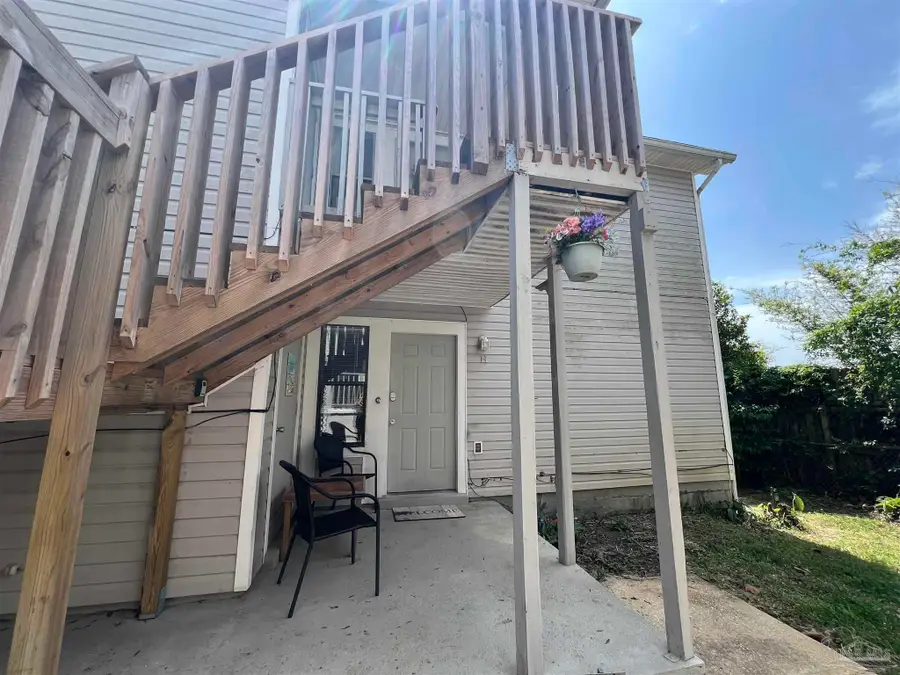 1301 Redwood Ln #H, Gulf Breeze, FL 32563 - #3
