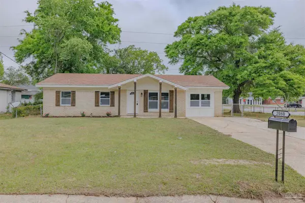 2080 Elaine Cir, Pensacola, FL 32504
