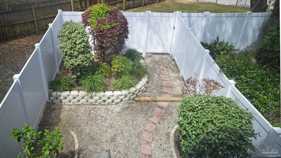 201 Pensacola Beach Rd #D17, Gulf Breeze, FL 32561 - #3