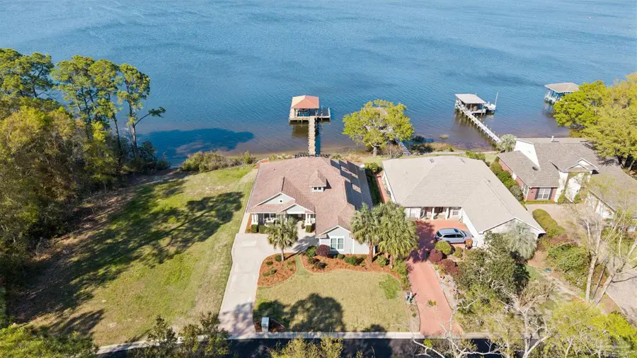 7502 Old Bay Pointe Rd, Milton, FL 32583 - #2