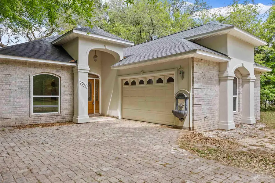 5010 San Miguel St, Milton, FL 32583 - #3