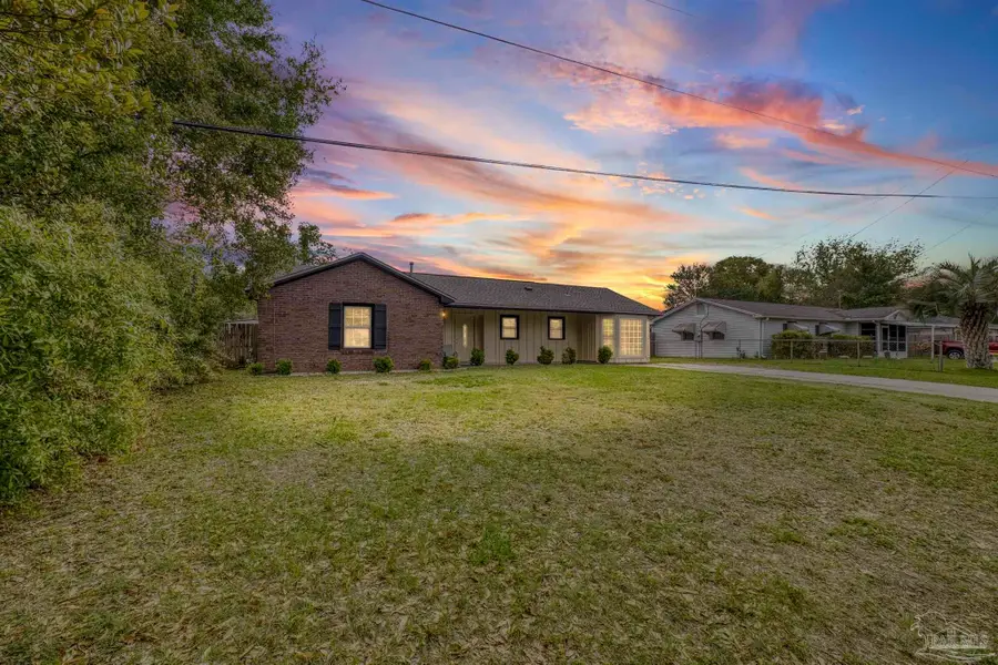 6410 Beauclair Dr, Pensacola, FL 32504 - #2