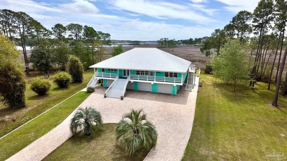 3336 Mills Bayou Dr, Milton, FL 32583 - #1