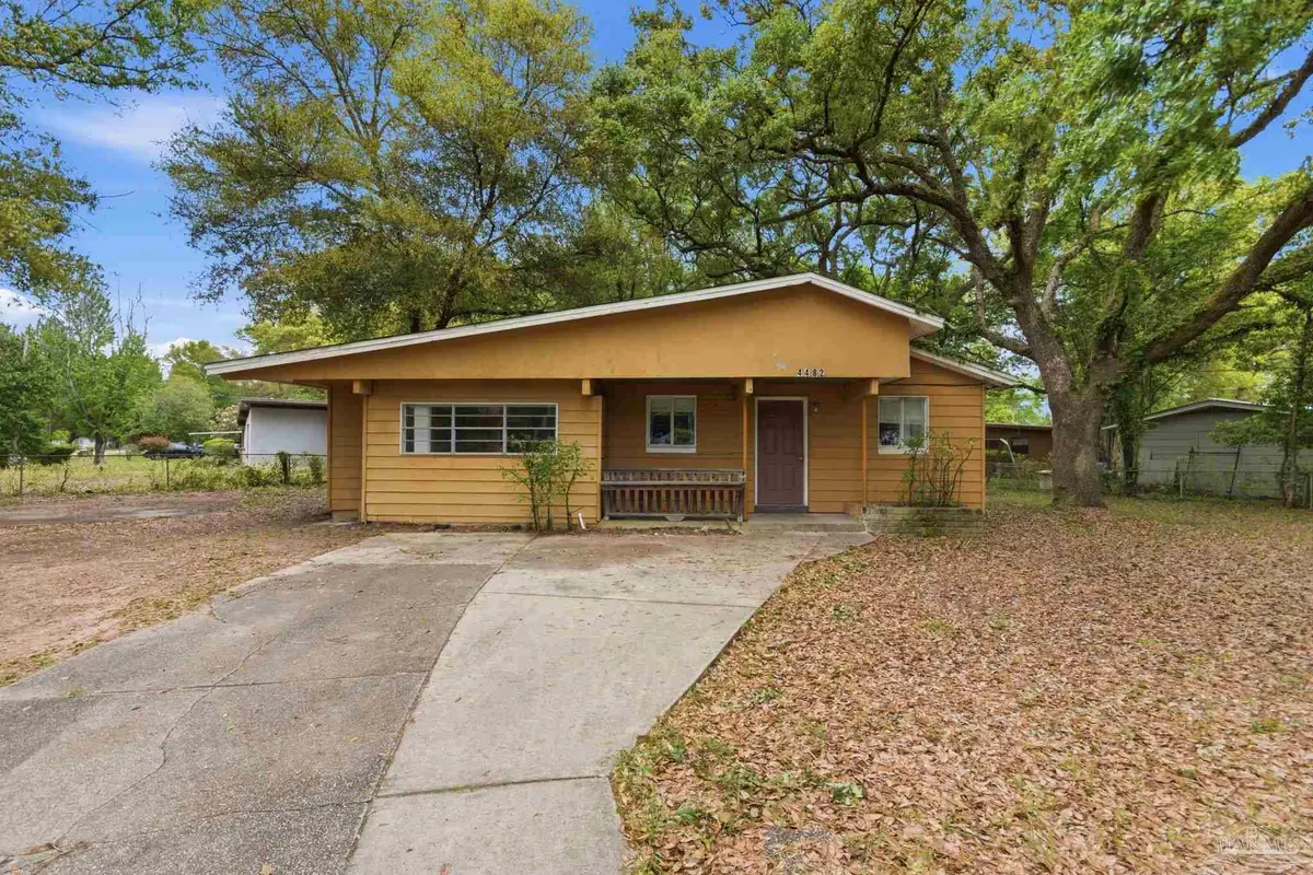 4482 Rochelle Dr, Pensacola, FL 32505 - #1