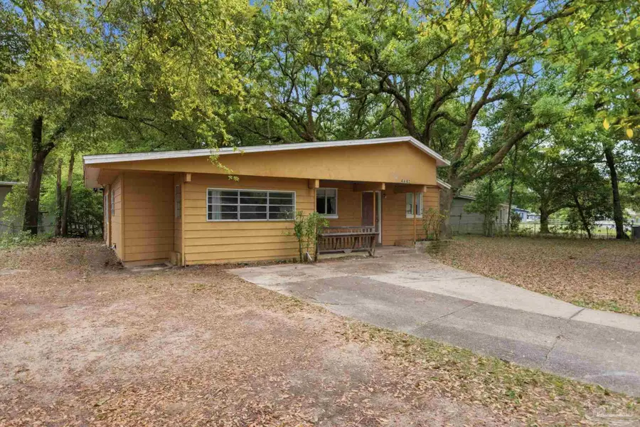 4482 Rochelle Dr, Pensacola, FL 32505 - #3