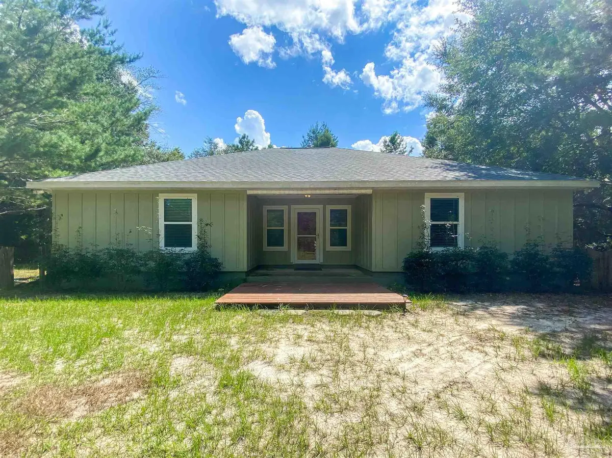 4700 Thoroughbred Dr, Milton, FL 32583 - #1