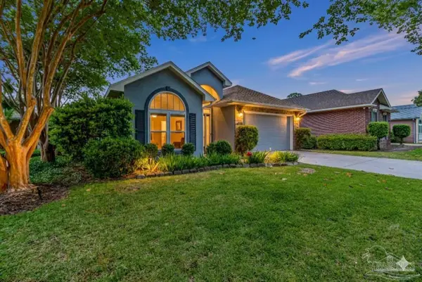 4115 Oak Pointe Dr, Gulf Breeze, FL 32563