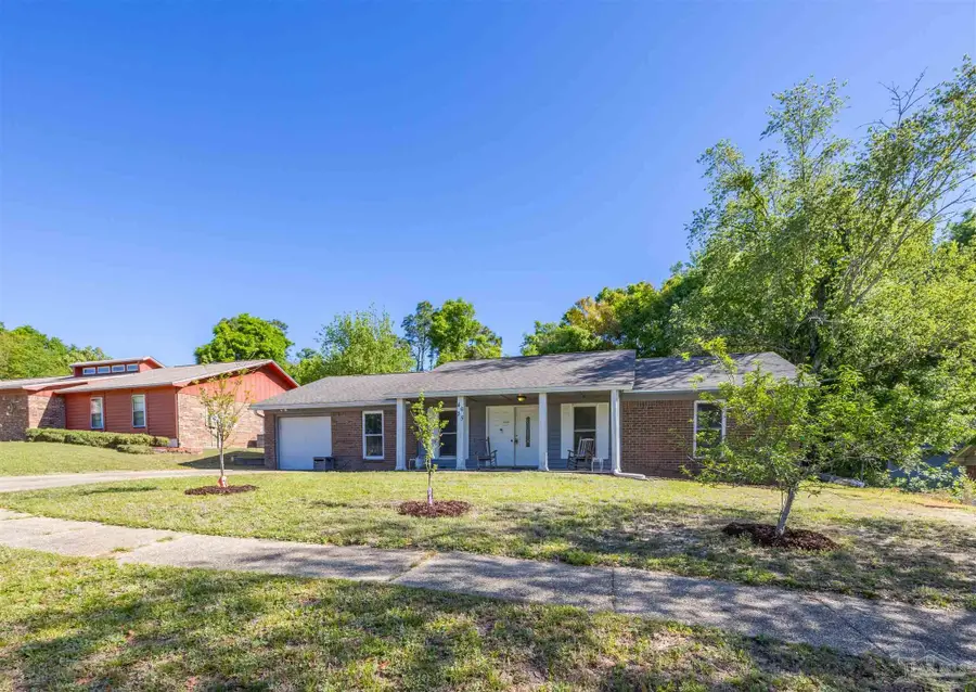 4635 Gladstone Dr, Pensacola, FL 32514 - #3