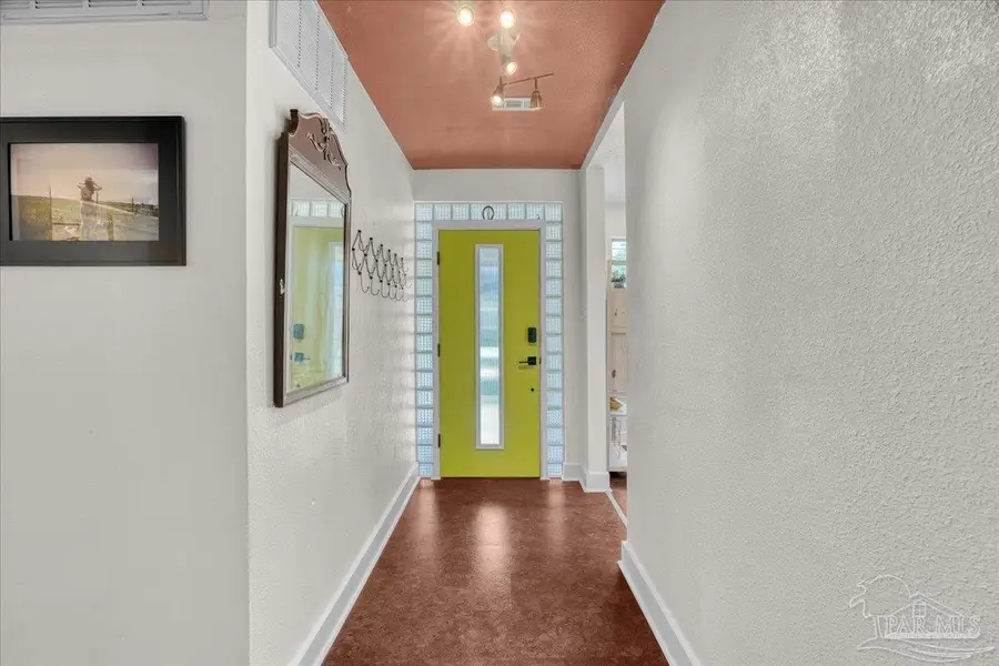 1715 E Jackson St, Pensacola, FL 32501 - #3