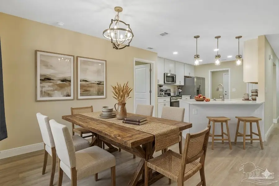 295 W Kingsfield Rd, Cantonment, FL 32533 - #2