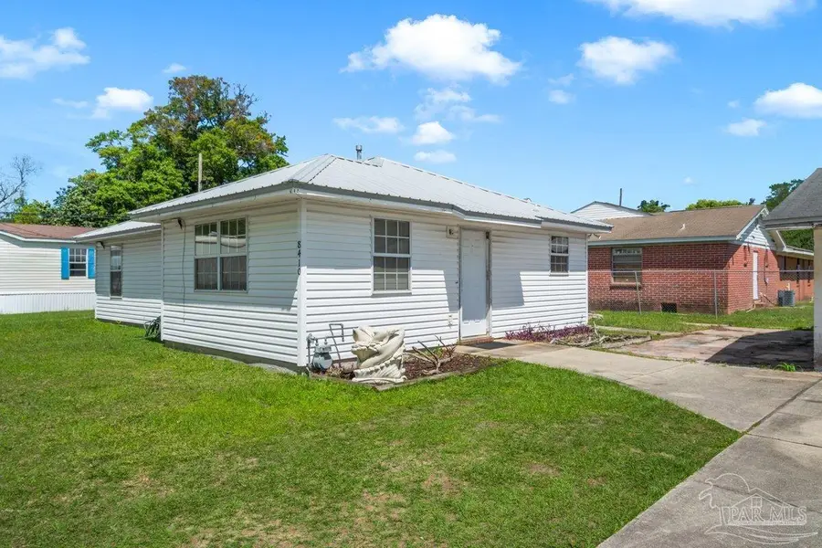 8410 Pond Ave, Pensacola, FL 32534 - #2