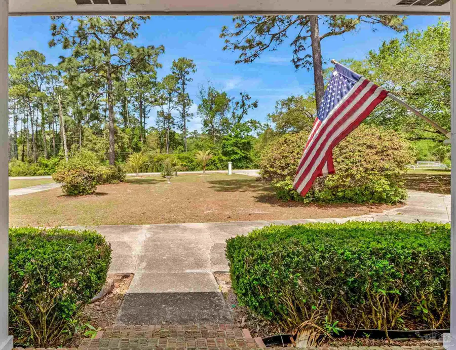 941 Summer Shade Ln, Cantonment, FL 32533 - #3