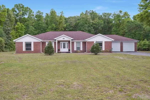 6069 Oglesbey Rd, Milton, FL 32570