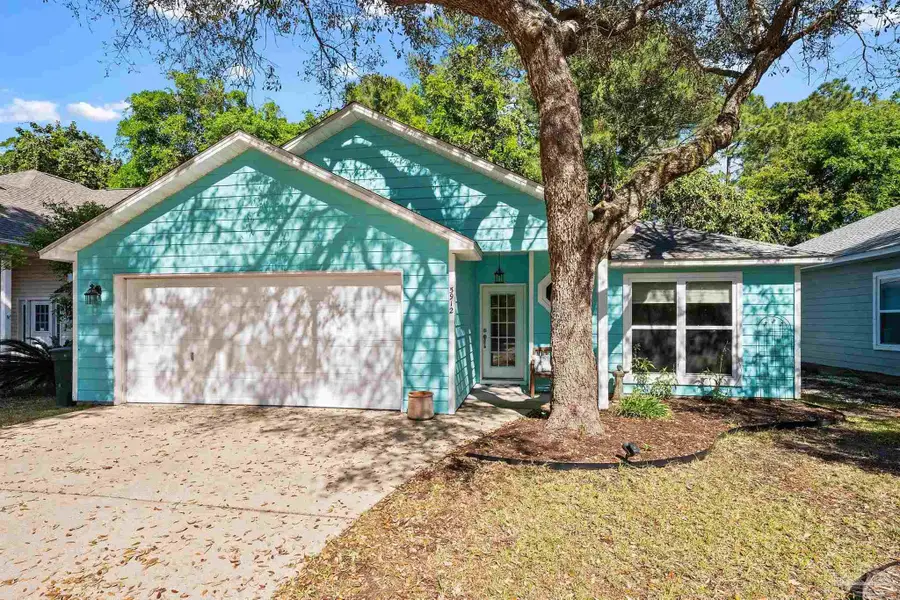 5912 N Bay Point Dr, Pensacola, FL 32507 - #2