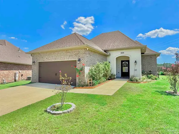 405 Waterbury Ct, Cantonment, FL 32533