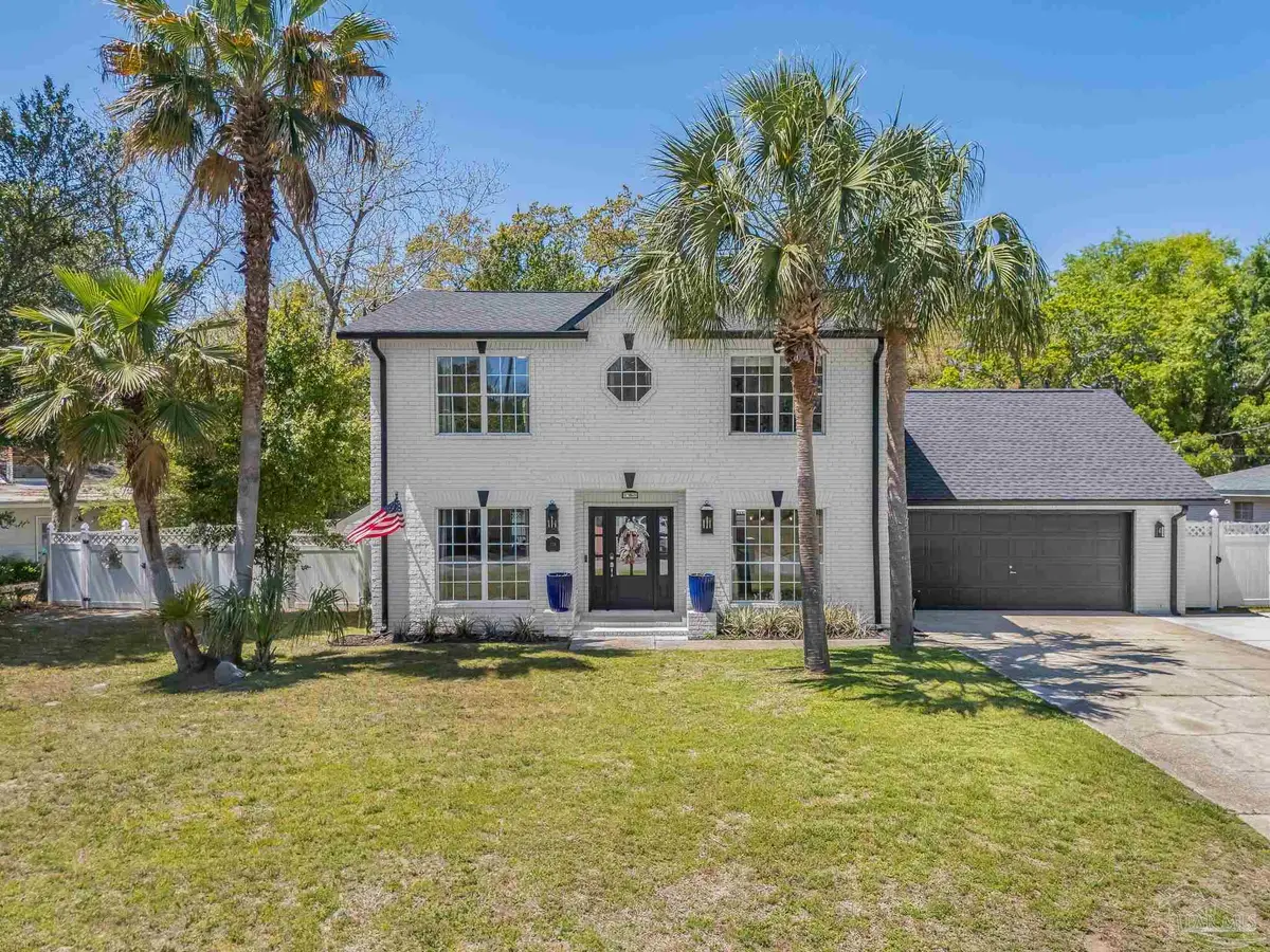 124 Norwich Dr, Gulf Breeze, FL 32561 - #1