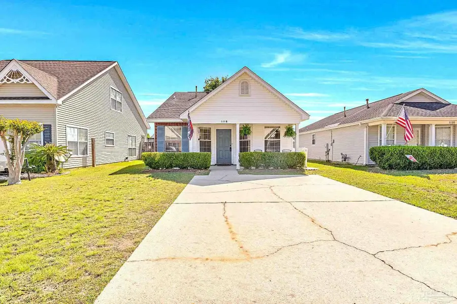 1116 Sweetbriar St, Cantonment, FL 32533 - #2