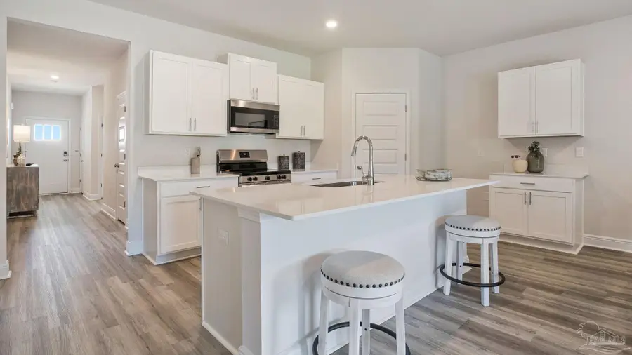 2046 Wiregrass St, Navarre, FL 32566 - #3