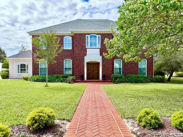 302 Plantation Hill Rd, Gulf Breeze, FL 32561