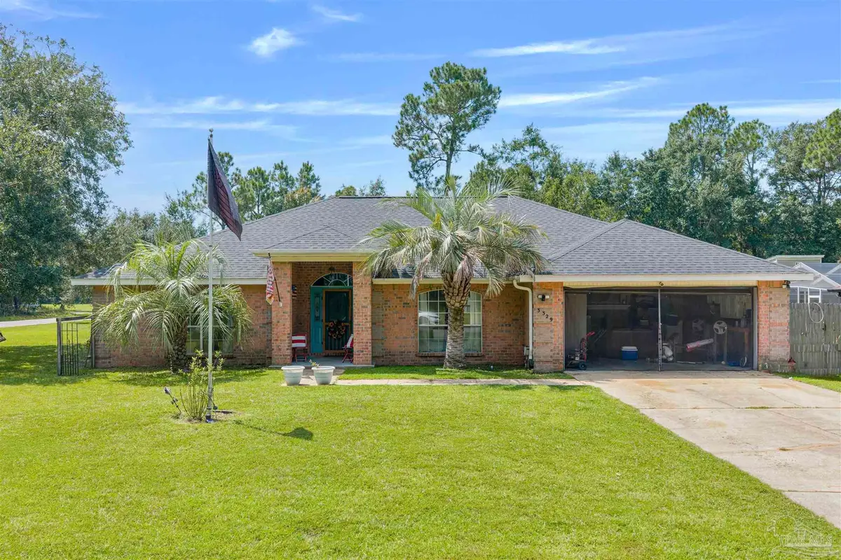 3329 Sunset Bayou Dr, Milton, FL 32583 - #1