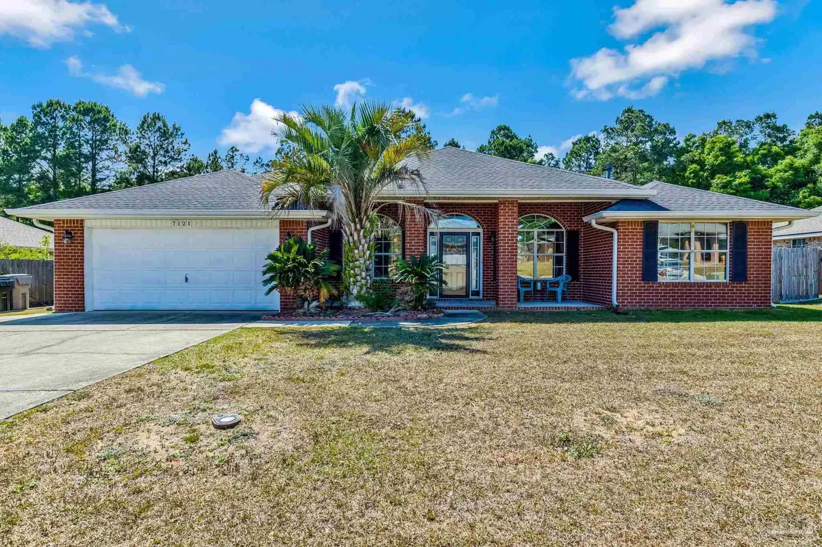 7121 Woodside Rd, Pensacola, FL 32526 - #1