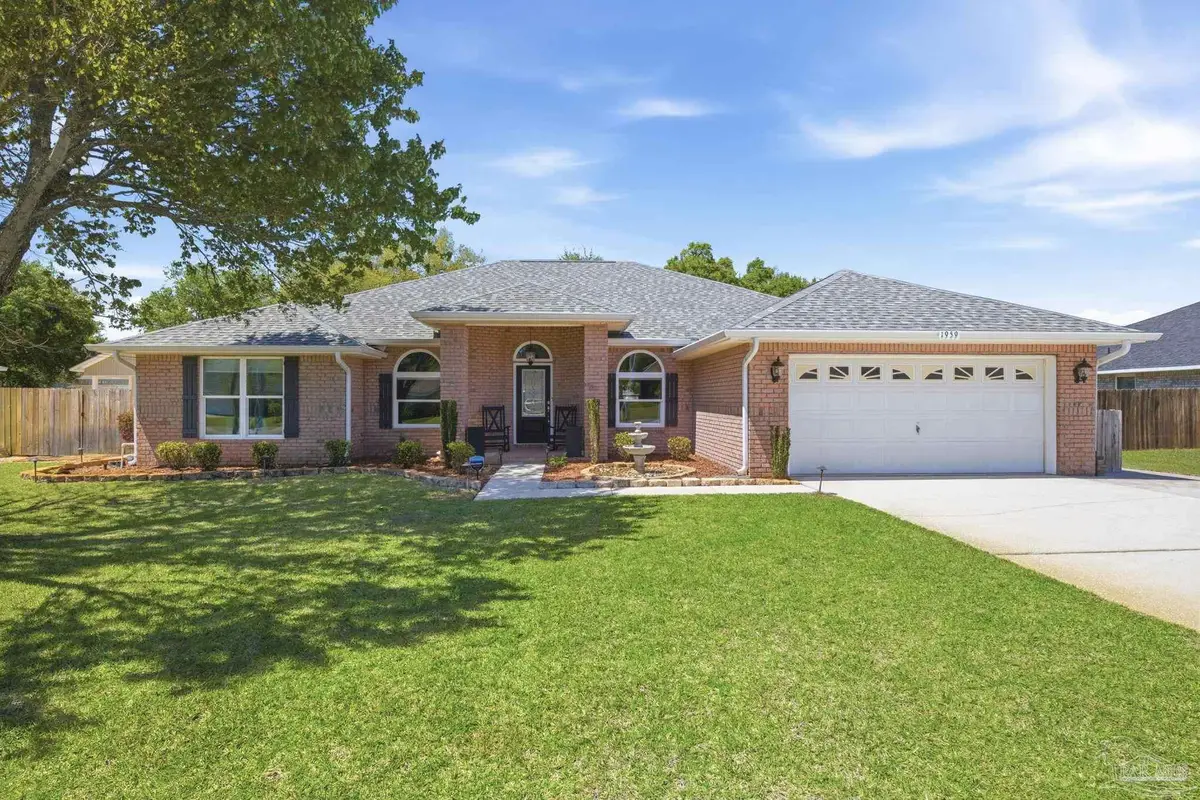 1959 Hawthorne Dr, Navarre, FL 32566 - #1