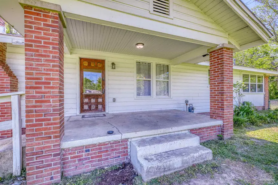 1985 Tate Rd, Cantonment, FL 32533 - #2