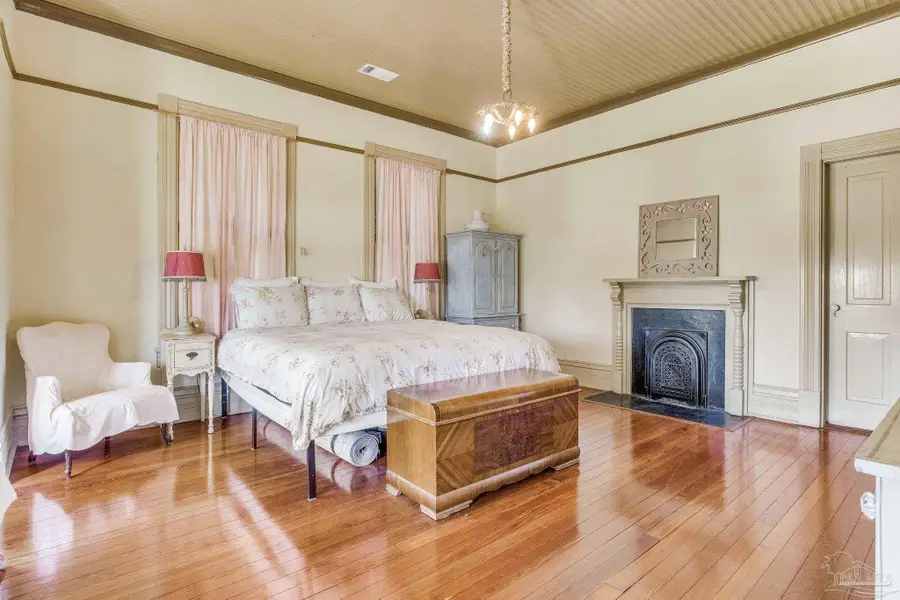 1017 N Palafox, Pensacola, FL 32501 - #3