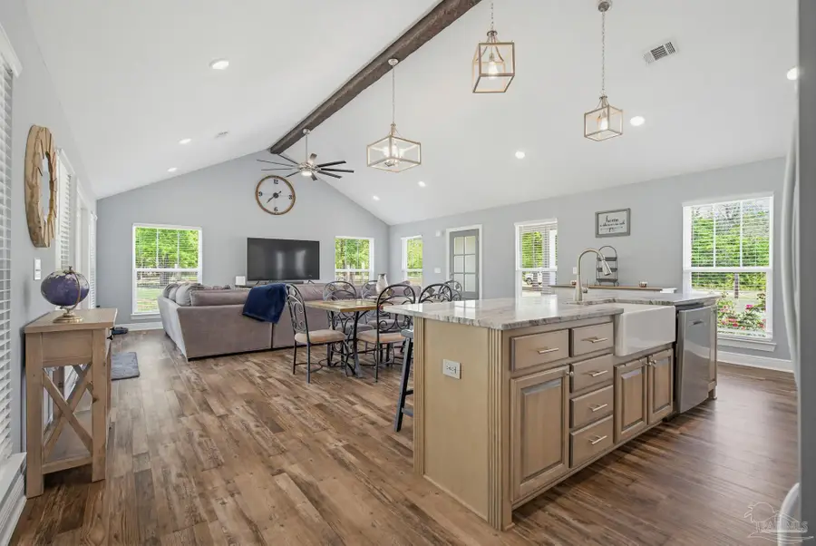 5049 Southern Paradise Ln, Milton, FL 32583 - #2