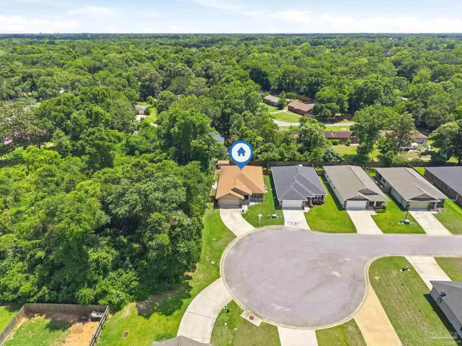 8803 Derby Ln, Pensacola, FL 32534 - #2