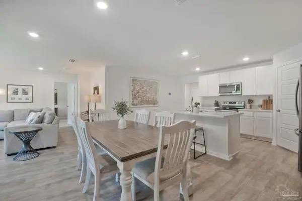 7541 Steeplechase Blvd, Pensacola, FL 32526