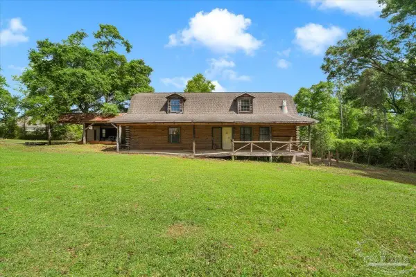 9990 Jay Rd, Cantonment, FL 32526