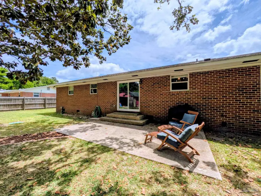 8920 Jupiter Dr, Pensacola, FL 32507 - #2