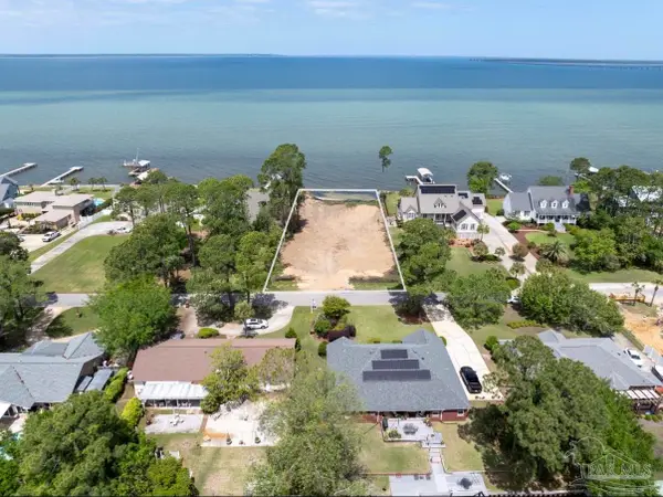 2952 Coral Strip Pkwy, Gulf Breeze, FL 32563