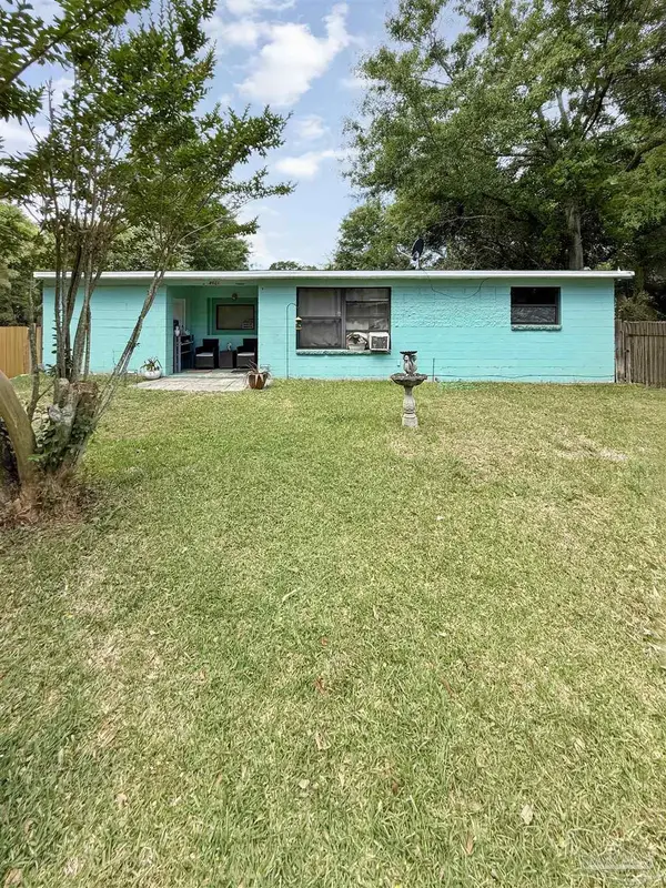 8511 Cherry Ave, Pensacola, FL 32534