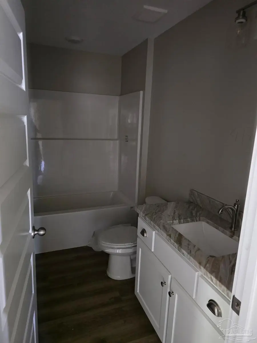 4482 Oak Ln, Milton, FL 32570 - #3