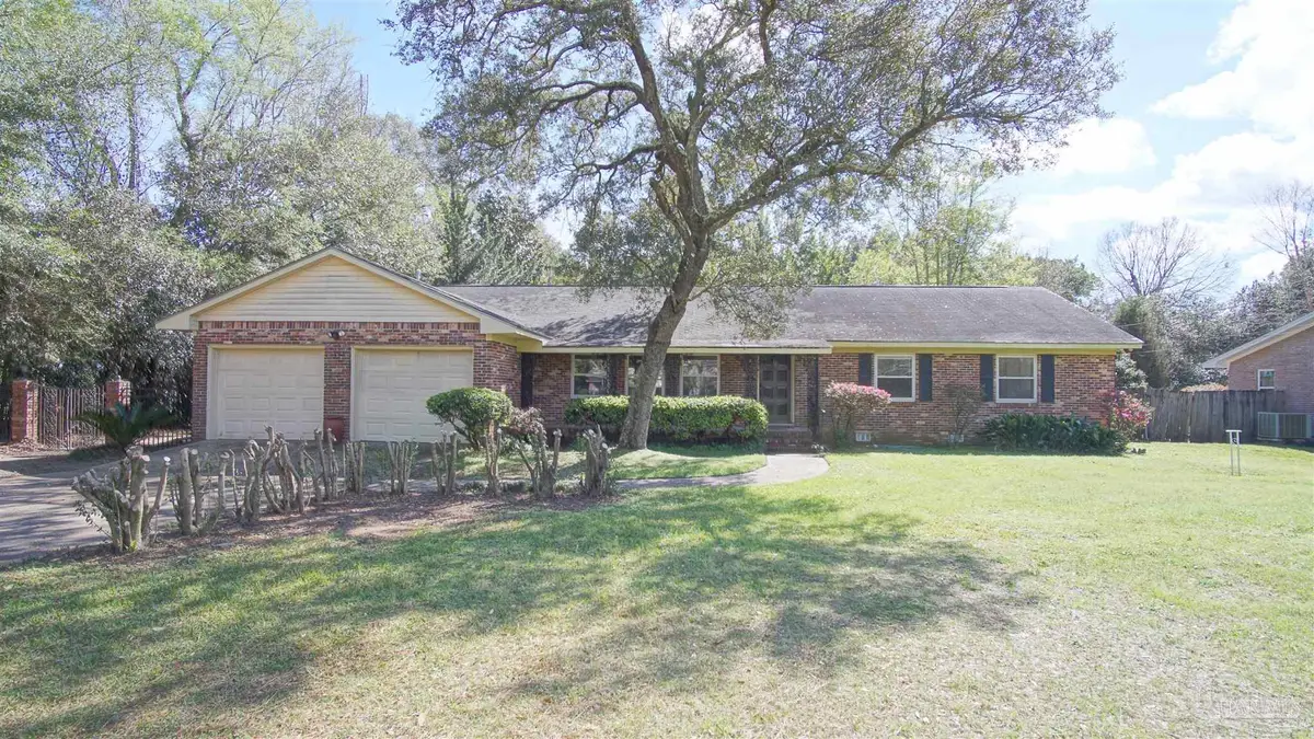 1019 E Burgess Rd, Pensacola, FL 32504 - #1