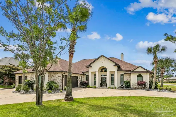 3801 Tiger Point Blvd, Gulf Breeze, FL 32563