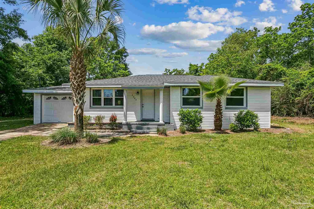 7245 Lockhart St, Pensacola, FL 32526 - #1