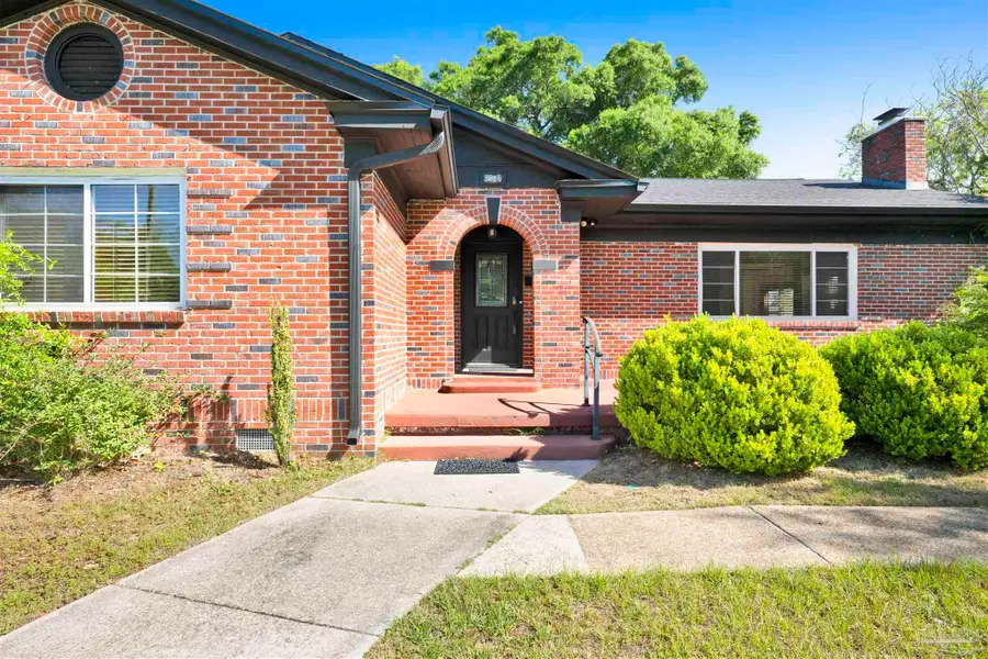 2016 E Scott St, Pensacola, FL 32503 - #2