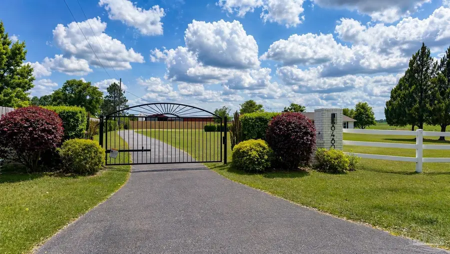 8480 Gibson Rd, Molino, FL 32577 - #3