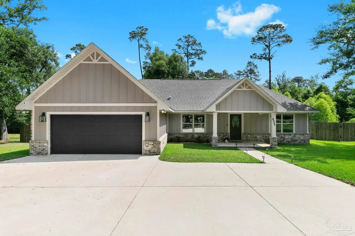 4942 Guernsey Rd, Pace, FL 32571 - #1