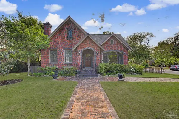 1517 N Spring St, Pensacola, FL 32501