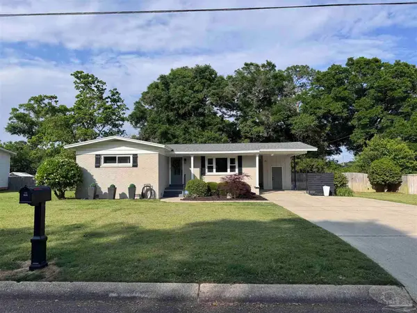 648 Gerhardt Dr, Pensacola, FL 32503