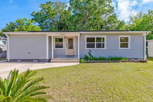 6825 Malvern St, Pensacola, FL 32506