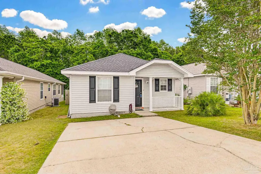 1135 Brownfield Rd, Pensacola, FL 32526 - #2