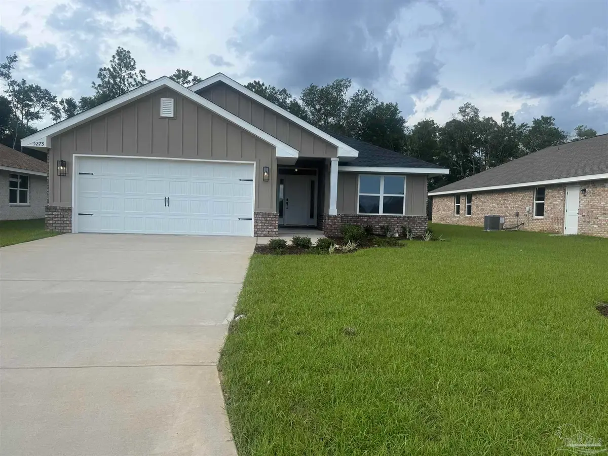 5290 Hidden Pines Cir, Milton, FL 32583 - #1