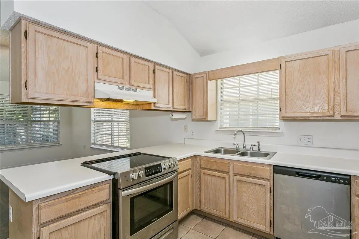 1149 Sweetbriar St, Cantonment, FL 32533 - #1