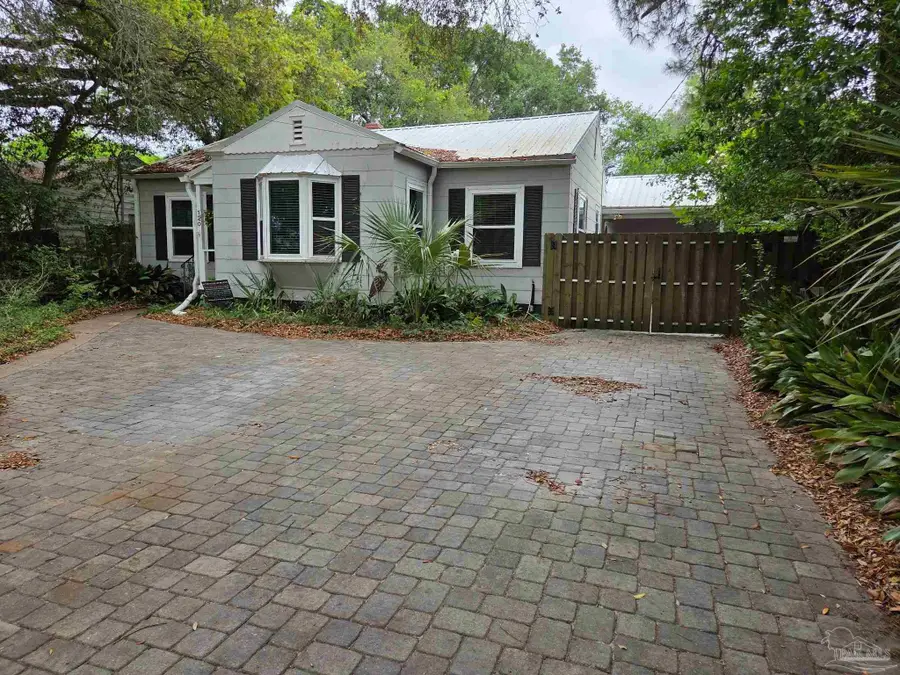 120 Country Club Rd, Pensacola, FL 32507 - #2