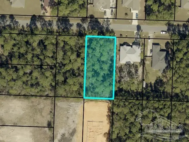 8105 Miranda St, Navarre, FL 32566 - #2